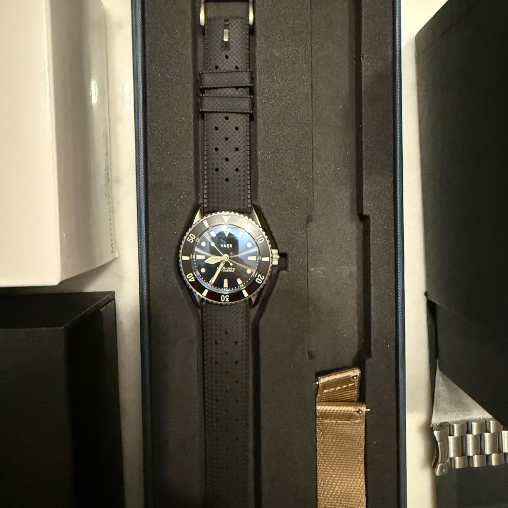 Vaer D4 Meridian USA Solar - 38mm